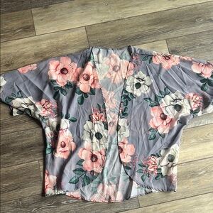 Floral Kimono Sleeve Top